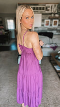 Load image into Gallery viewer, Plum Sweetheart Midi Dress