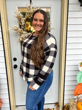 Load image into Gallery viewer, Black and White Plaid Top