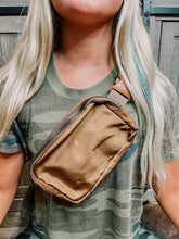 Load image into Gallery viewer, Waterproof Belt Bag