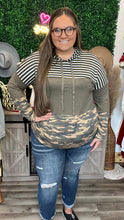 Load image into Gallery viewer, Curvy Stripe and Camo Hoodie