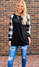 Load image into Gallery viewer, Black top with Plaid sleeve
