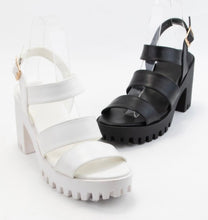 Load image into Gallery viewer, Black Chunky Platform Sandals