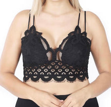 Load image into Gallery viewer, Curvy Lace Bralette