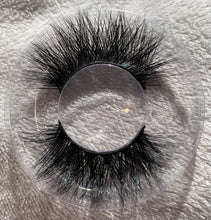 Load image into Gallery viewer, Luxury Mink Lashes