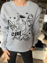 Load image into Gallery viewer, Cat Mama