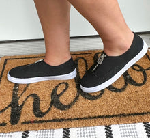 Load image into Gallery viewer, Black Zipper Slip Ons
