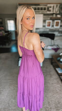 Load image into Gallery viewer, Plum Sweetheart Midi Dress
