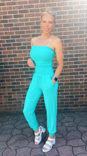 Load image into Gallery viewer, Mint Tube Top and Matching Pants
