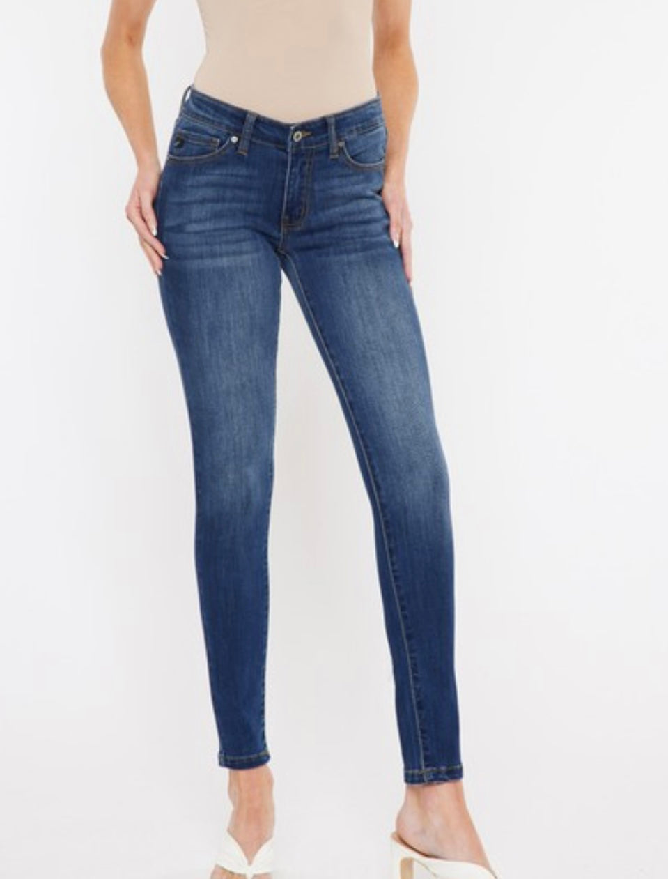 Midrise Skinny Kancan Jeans