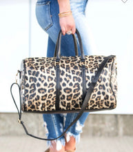 Load image into Gallery viewer, Leopard Weekender Bag
