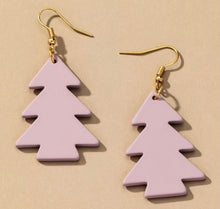 Load image into Gallery viewer, Acrylic Christmas Tree earrings
