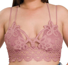 Load image into Gallery viewer, Curvy Lace Bralette
