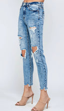 Load image into Gallery viewer, Acid wash skinny jeans
