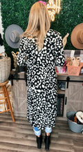 Load image into Gallery viewer, Black and White Leopard Print Cardigan
