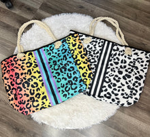 Load image into Gallery viewer, Multi Color Leopard Tote Bag
